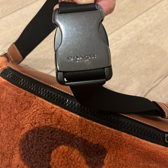 ✨NWT💥 Coach Warren Blt Bag Shear QB/Ginger - Picture 5 of 11